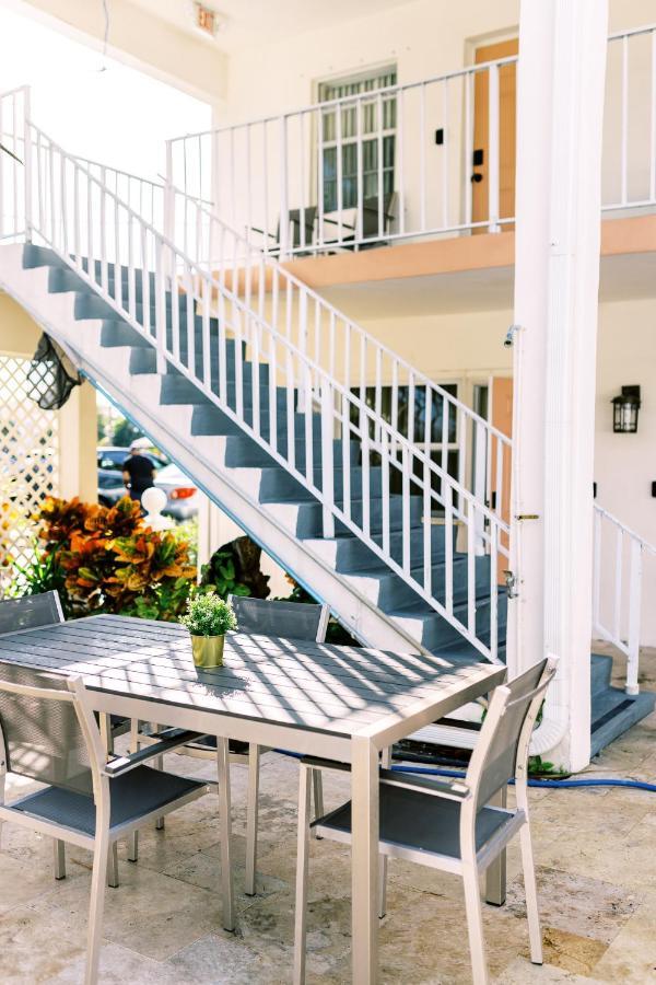 Beachside Gardens Apartments By Lowkl Deerfield Beach Exterior photo