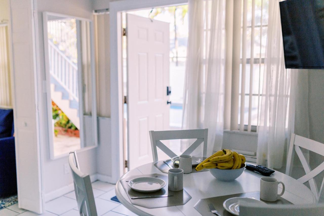 Beachside Gardens Apartments By Lowkl Deerfield Beach Exterior photo